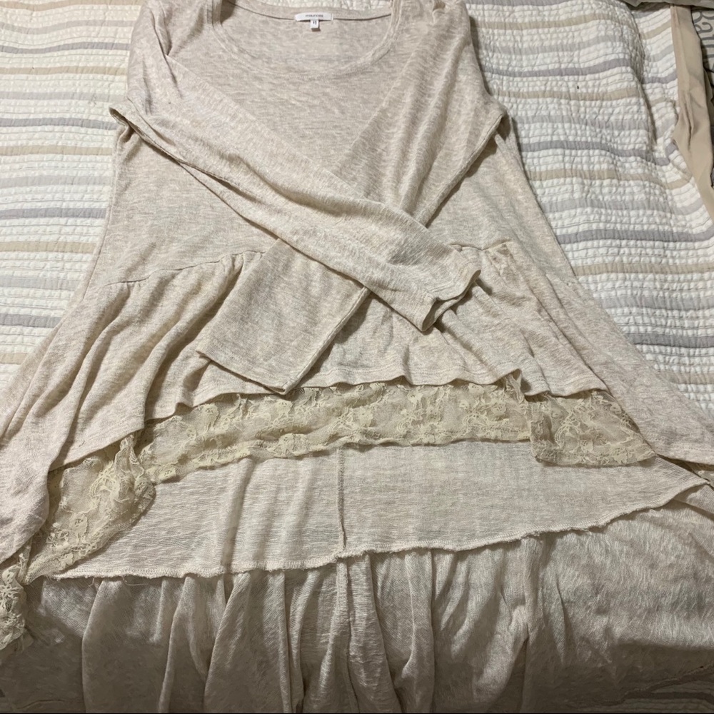 High low long sleeve lace shirt